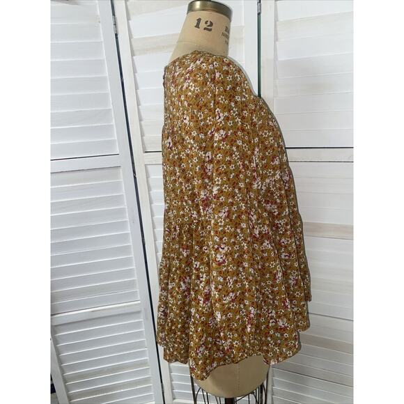 Jodifl Floral Ruffle Layer Round Neck Boutique Top Size Small Fall Colors - Picture 5 of 11